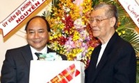 Phó thủ tướng Nguyễn Xuân Phúc thăm Tổng giám mục và Hội thánh tin lành Việt Nam