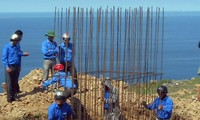 Xây dựng cột cờ chủ quyền trên đảo Lý Sơn
