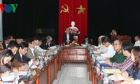 Chủ tịch Quốc hội Nguyễn Sinh Hùng làm việc tại tỉnh Phú Yên