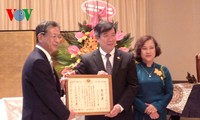 Tiến sĩ Nguyễn Ngọc Bình nhận bằng khen của Bộ Ngoại giao Nhật Bản