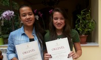 Hai chị em gốc Việt đoạt giải thưởng "Học sinh xuất sắc, vận động viên xuất sắc Hungary"