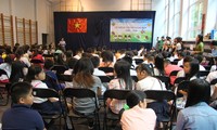 Trường tiếng Việt Lạc Long Quân tại Ba Lan khai giảng năm học mới