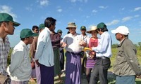 Doanh nghiệp Việt Nam hỗ trợ người nghèo tại Campuchia