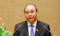 Ông Nguyễn Xuân Phúc được đề cử làm Thủ tướng