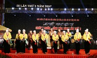 Khai mạc lễ hội chiêng Mường tỉnh Hòa Bình 