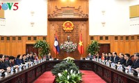 Thúc đẩy và làm sâu sắc hơn nữa quan hệ đoàn kết đặc biệt Việt Nam - Lào