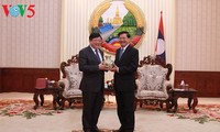 Thủ tướng Lào đánh giá cao sự hỗ trợ và giúp đỡ của Đài Tiếng nói Việt Nam