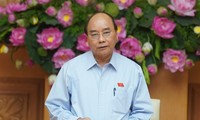 Thủ tướng Nguyễn Xuân Phúc: Cải cách tiền lương đi đôi với cải cách bộ máy
