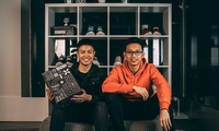 2 chàng trai Việt sản xuất giày từ bã cà phê được Forbes châu Âu vinh danh