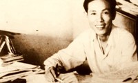 Nhà văn, nhà thơ Hồ Dzếnh – Cầm bút để tự sự 