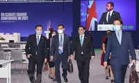 Hội nghị COP26: Hơn 100 lãnh đạo thế giới cam kết bảo vệ "lá phổi của hành tinh"