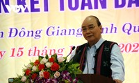 Chủ tịch nước Nguyễn Xuân Phúc: Cán bộ phải đến với dân, lắng nghe nhân dân nói