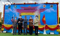 Xây dựng cổng chào Việt Nam trên con đường Việt kiều lưu niệm tại Thái Lan