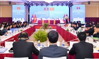 Nâng cao hiệu quả hoạt động của Quốc hội hai nước Việt Nam - Lào