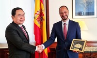 Phó Chủ tịch thường trực Quốc hội Trần Thanh Mẫn hội đàm với lãnh đạo lưỡng viện Tây Ban Nha