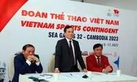SEA Games 32: Phó Thủ tướng Trần Lưu Quang khích lệ tinh thần thi đấu của Đoàn Thể thao Việt Nam