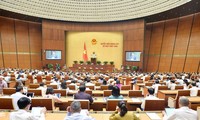 Quốc hội nghe các báo cáo về công tác thực hành tiết kiệm, chống lãng phí 