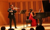Nghệ sĩ Piano người Mỹ gốc Việt giành giải vàng Giải thưởng âm nhạc toàn cầu