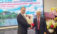 Tiếp tục củng cố quan hệ đoàn kết hữu nghị giữa nhân dân Việt Nam và Slovakia