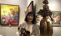 Nhà điêu khắc Lưu Thanh Lan: Tìm cảm hứng sáng tác về tình yêu và tình mẫu tử trong cuộc sống đời thường