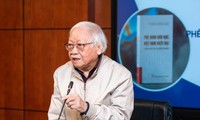 Lịch sử và chân dung phê bình văn học Việt Nam hiện đại – Góc nhìn của GS. Trần Đình Sử
