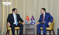 Thủ tướng Phạm Minh Chính gặp Thủ tướng Campuchia tại Australia
