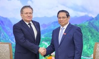 Thủ tướng Phạm Minh Chính tiếp Tổng Giám đốc Tập đoàn Năng lượng Nguyên tử Quốc gia Nga