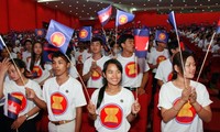 ฟอรั่มประชาชนอาเซียน 2012