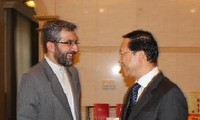 จีนเรียกร้องให้แก้ไขปัญหานิวเคลียร์ของอิหร่านโดยผ่านการเจรจาอย่างสันติ