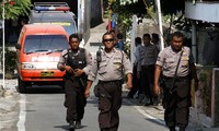 อินโดนีเซียจับกุมตัวผู้ต้องสงสัยก่อการร้ายเพิ่มอีกหลายคน