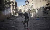 กองกำลังฝ่ายต่อต้านในซีเรียทำการโจมตีใส่แขวง Baba Amr ในเมืองฮอมส์
