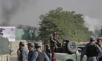 กลุ่มตาลิบันทำการโจมตีใส่ทำเนียบประธานาธิบดีอัฟกานิสถาน