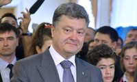 นาย เปโตร โปโรเชนโค ประกาศชัยชนะในการเลือกตั้งประธานาธิบดียูเครน