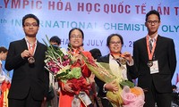 เวียดนามคว้า 2 เหรียญทองและ 2 เหรียญเงินในการแข่งขันเคมีโอลิมปิกระหว่างประเทศ ครั้งที่ 46 ปี 2014
