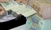 ธนาคารชาติเวียดนามปรับอัตราแลกเปลี่ยนเงินดอลลาห์สหรัฐกับเงินด่ง