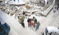 รัฐบาลเนปาลสนับสนุนเงิน 1 พันเหรียญสหรัฐให้แก่ครอบครัวที่มีผู้เสียชีวิตจากเหตุแผ่นดินไหว