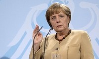 เยอรมนีเรียกร้องให้ยุโรปคงหลักการต่อปัญหาวิกฤษหนี้ของกรีซ