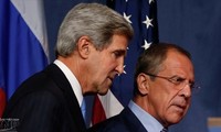 รัฐมนตรีว่าการกระทรวงการต่างประเทศรัสเซียและสหรัฐหารือเกี่ยวกับคำสั่งหยุดยิงในซีเรีย