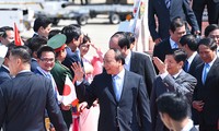 นายกรัฐมนตรี เหงวียนซวนฟุกเริ่มการเยือนญี่ปุ่นและเข้าร่วมการประชุมสุดยอดจี7ขยายวง