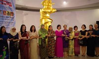เปิดงานนิทรรศการ “สีสันวัฒนธรรมของอาเซียน”