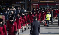 กองเชียร์ของสาธารณรัฐประชาธิปไตยประชาชนเกาหลีเดินทางถึงสาธารณรัฐเกาหลี