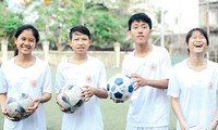 เยาวชนเวียดนาม 4 คนได้รับเชิญเข้าร่วมกิจกรรม “ฟุตบอลแห่งความหวัง”ของ FIFA