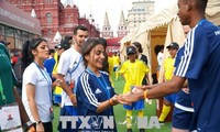คณะนักเรียนเวียดนามเข้าร่วมกิจกรรม “ฟุตบอลแห่งความหวัง” ณ ประเทศรัสเซีย