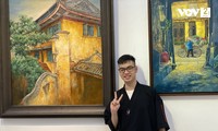 จิตรกรพิการหูหนวก เจิ่นนามลอง กับการวาดภาพกรุงฮานอย