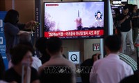 สาธารณรัฐประชาธิปไตยประชาชนเกาหลีทดลองยิงขีปนาวุธนำวิถี 2 ลูก