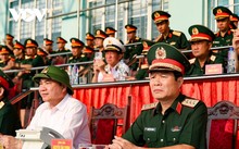 Realizan ensayo de desfile cívico-militar en conmemoración de la victoria de Dien Bien Phu