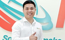 Un joven que aspira a crear nuevos productos tecnológicos de marca vietnamita