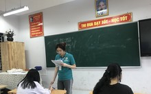 Volunteers provide free summer classes for 9th graders in Hanoi