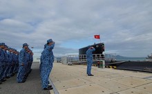 Submarine brigade holds a New Year flag salute