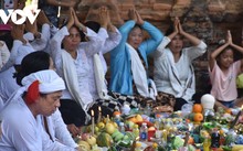 Thousands of locals, tourists flock to Ponagar Tower Festival 